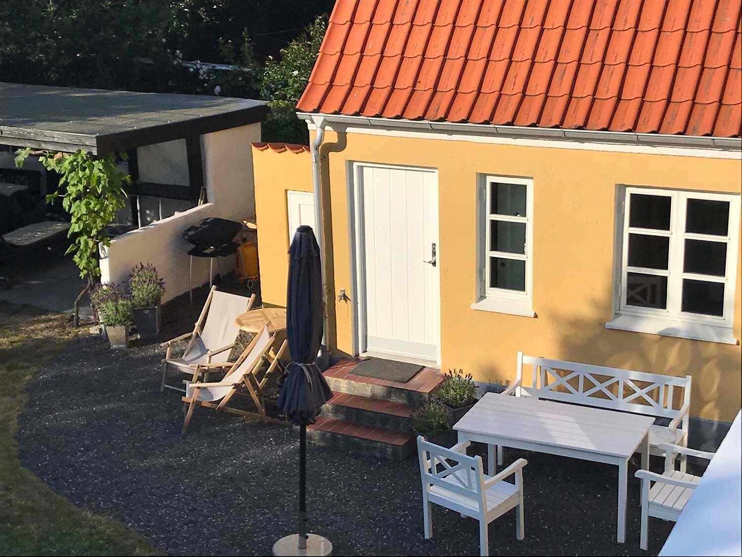 Family-Friendly Villa In Quiet Neighbourhood