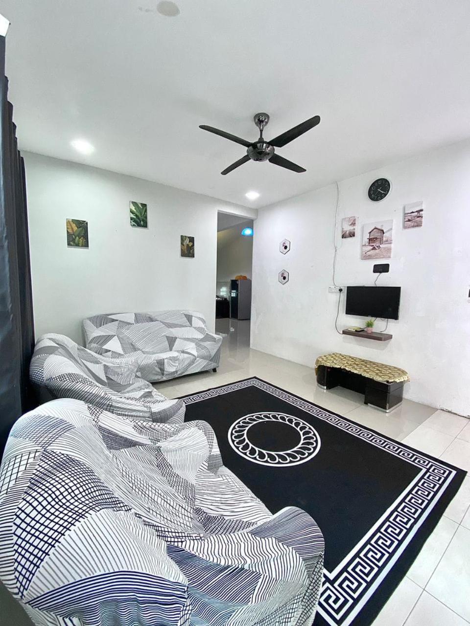Casaria Homestay Paka
