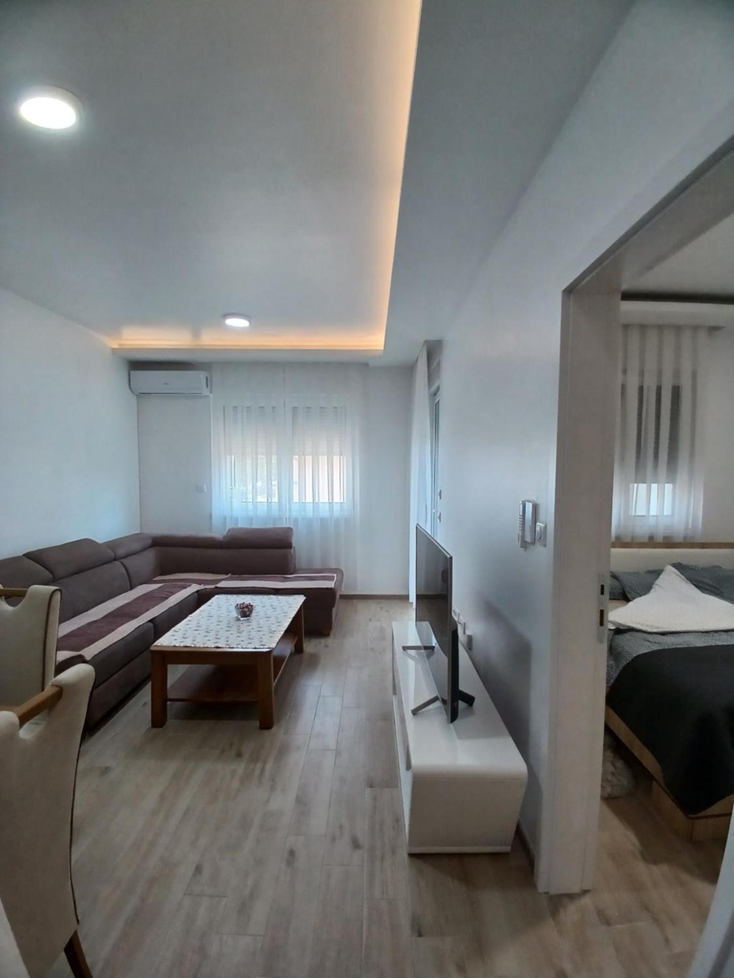 SMART LUX Apartment