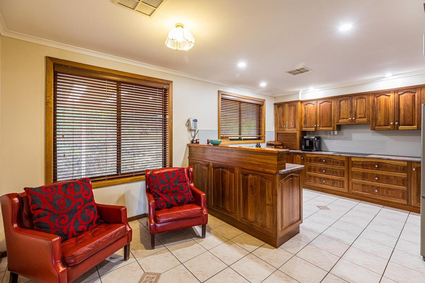 Watervale Hotel Guesthouse