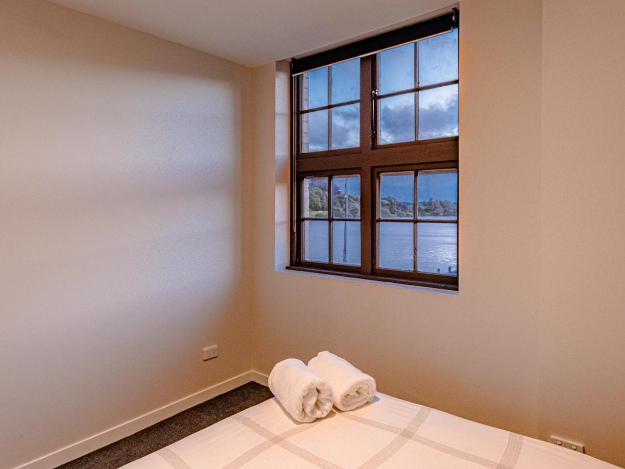 Johnston Apartments - Award-winning building, Your unforgettable stay view 3
