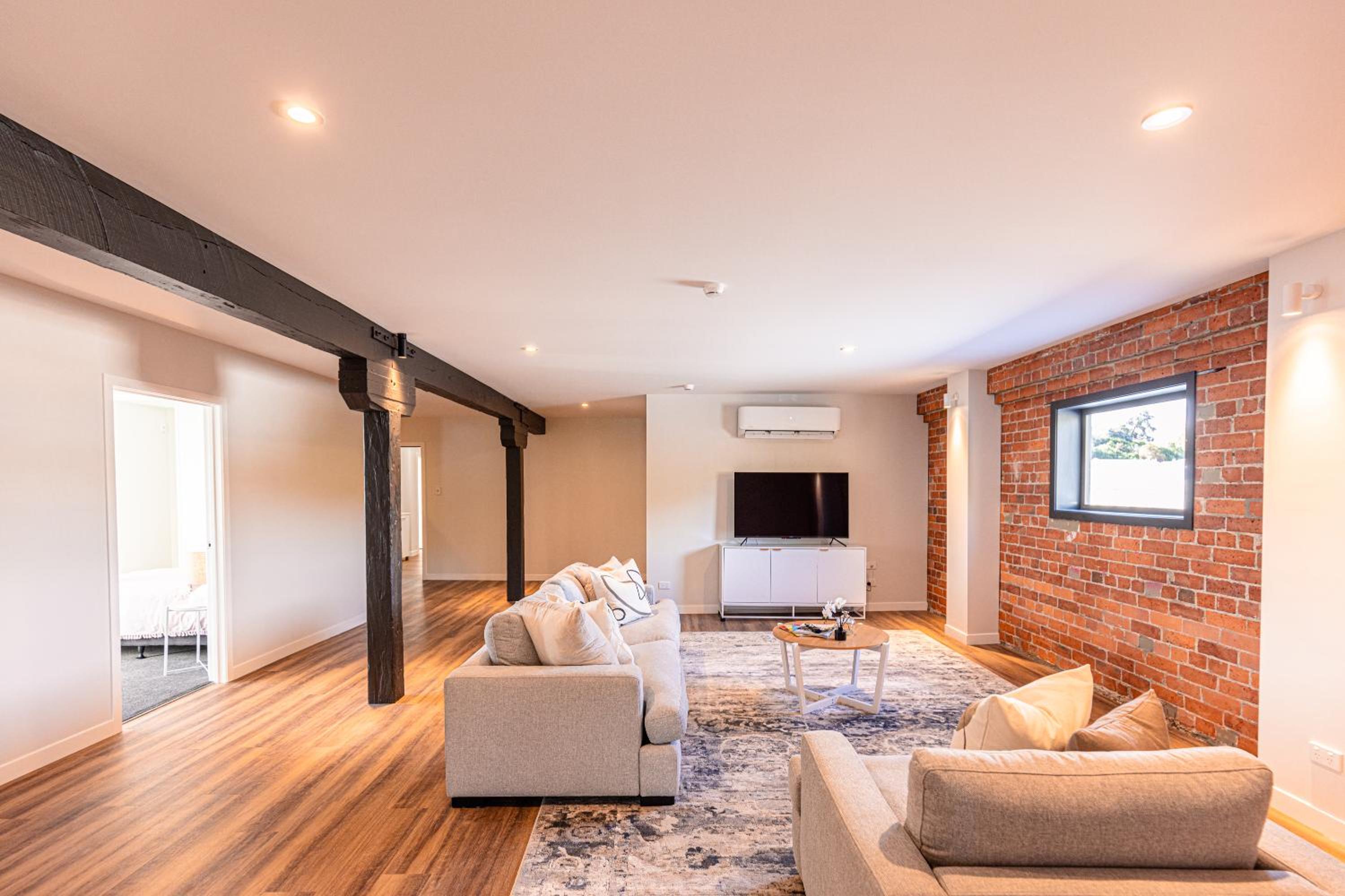 Johnston Apartments - Award-winning building, Your unforgettable stay view 4