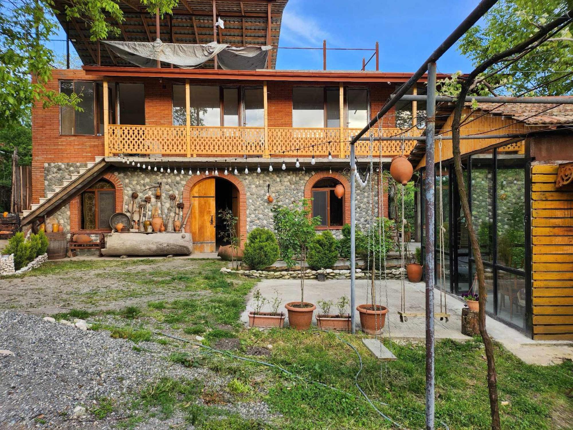 Lomtadze Family Wine Hotel