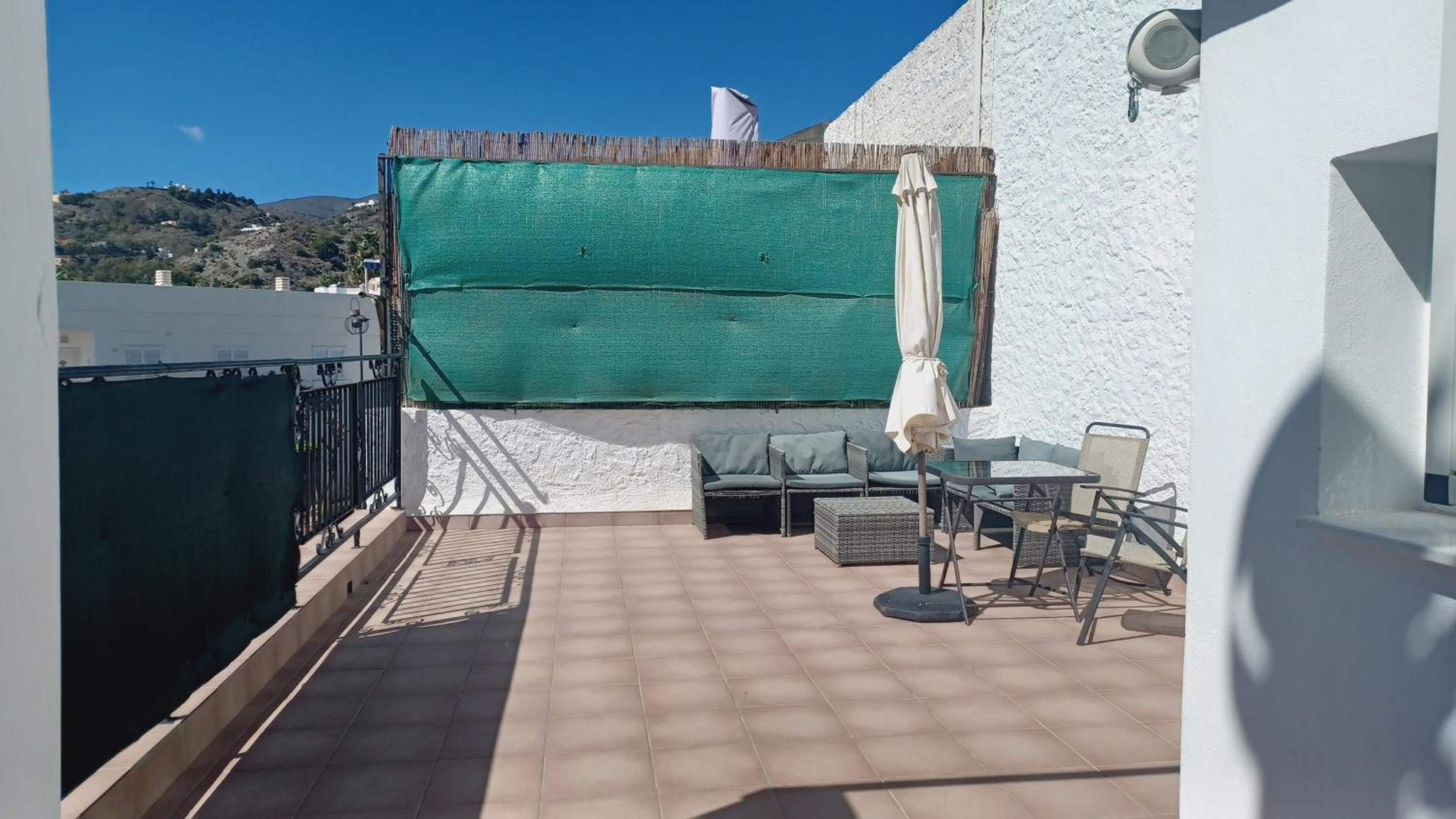Central beachfront location Mojácar