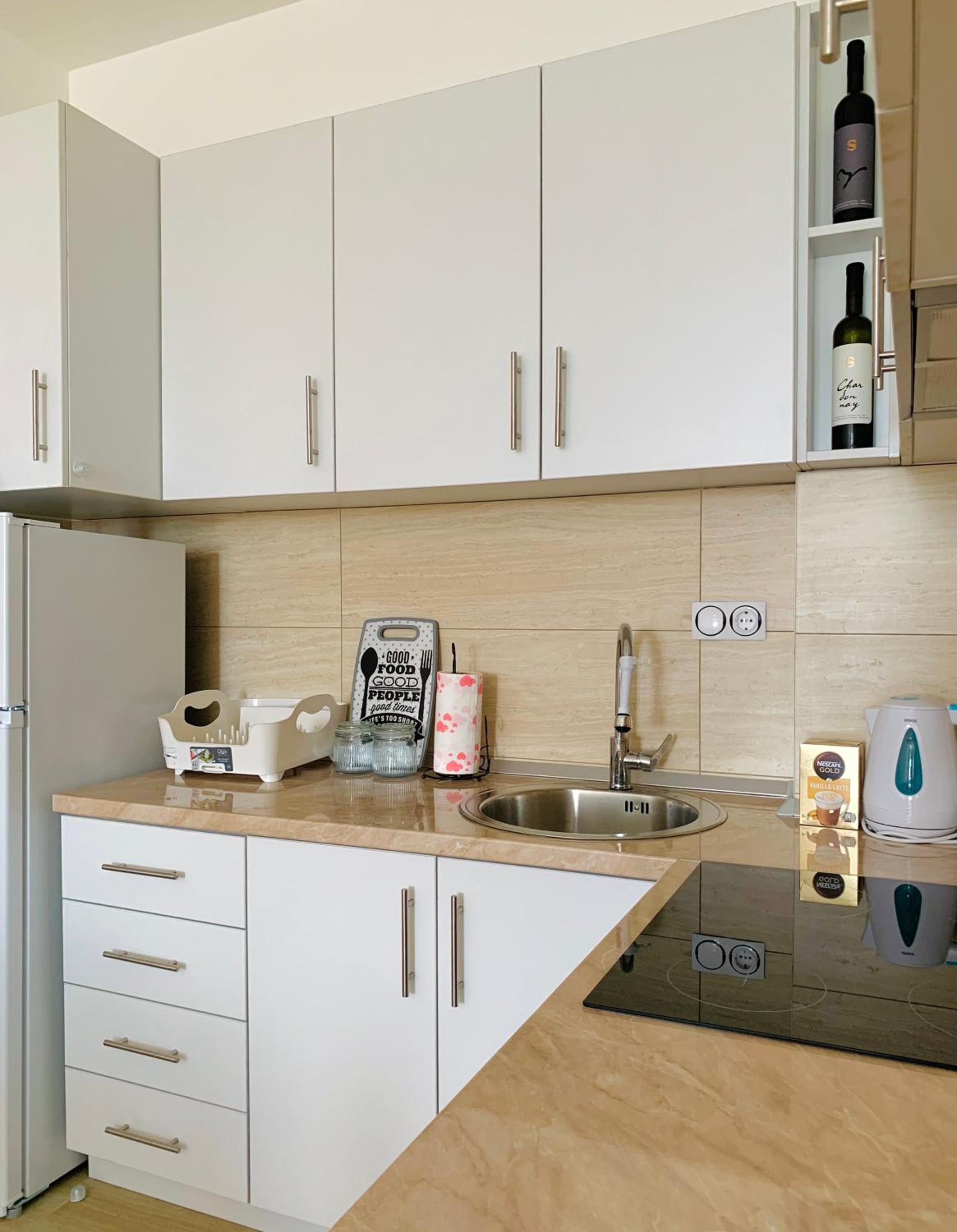 Apartment Green View6
