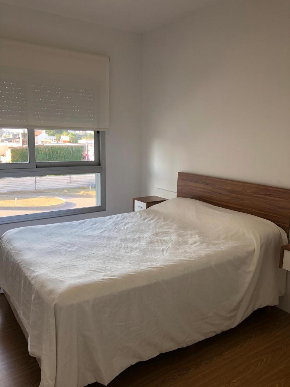 Depto Centrico con pileta y Parking