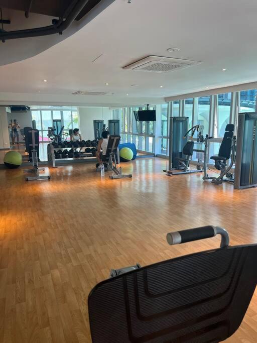 Stylish Urban Retreat in the Heart of BGC