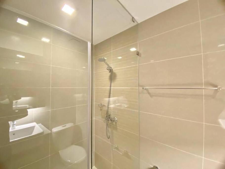 Stylish Urban Retreat in the Heart of BGC