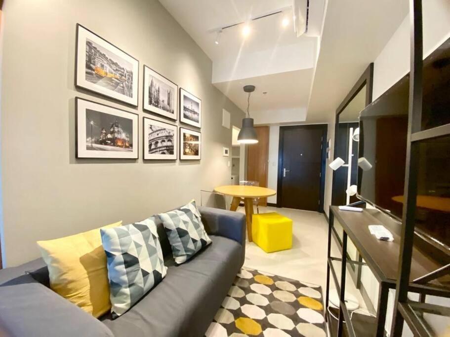 Stylish Urban Retreat in the Heart of BGC