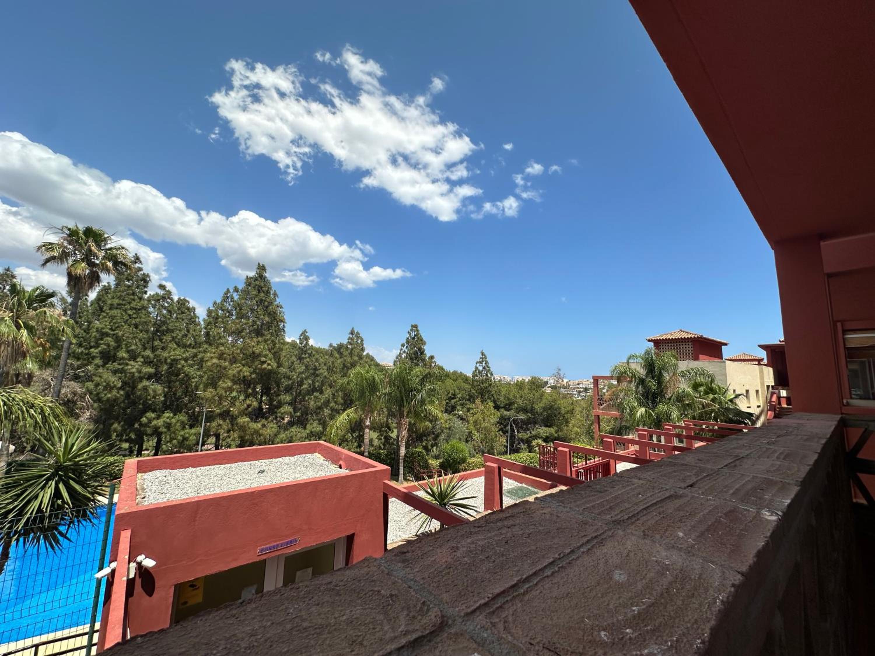 GOLF - Casa en Golf Torrequebrada, 2 dormitorios, Parking, Piscina, Playa a 800 metros view 4