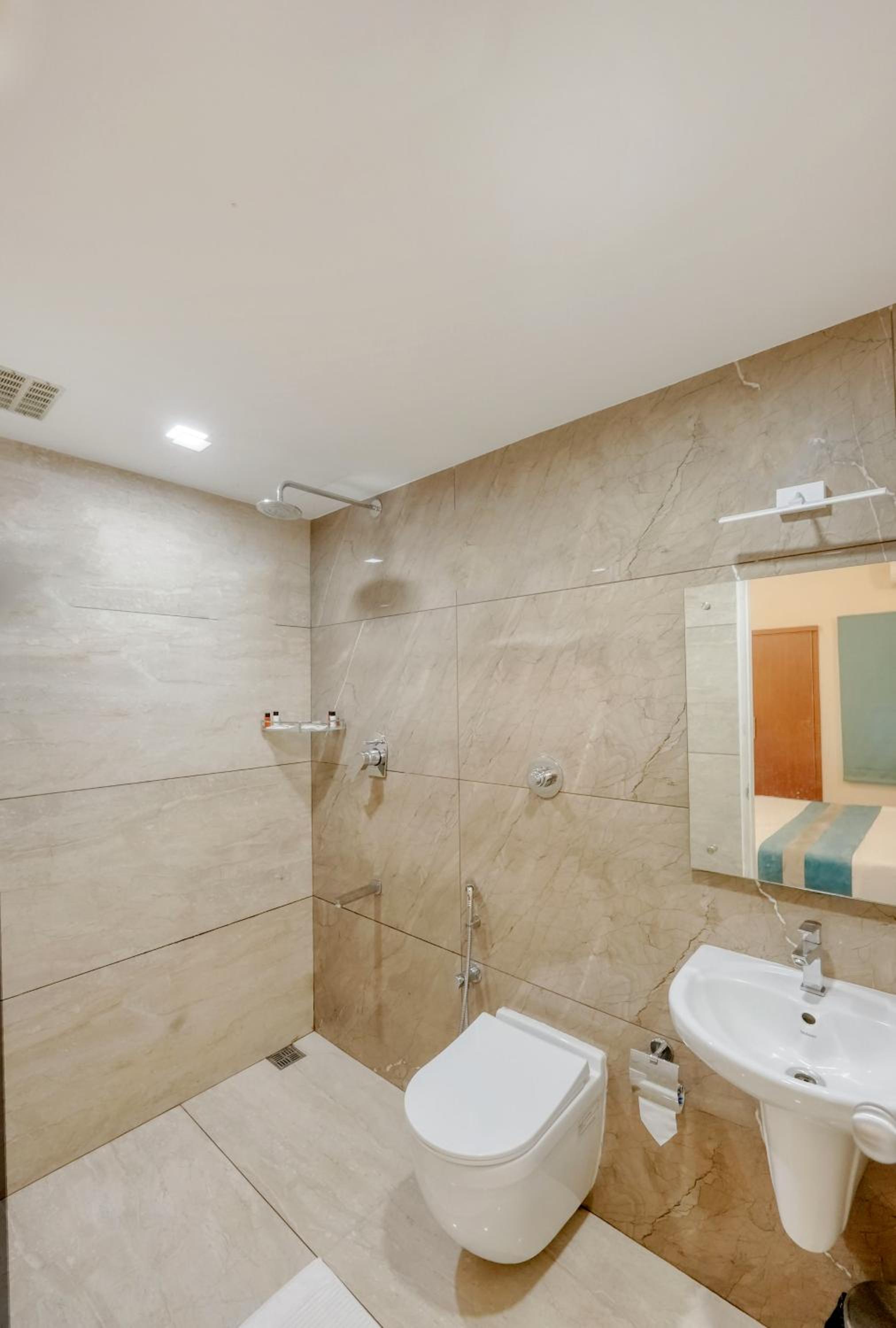 The Oval House, Kochi - Approved by Kerala Tourism - Exclusively for Families view 5