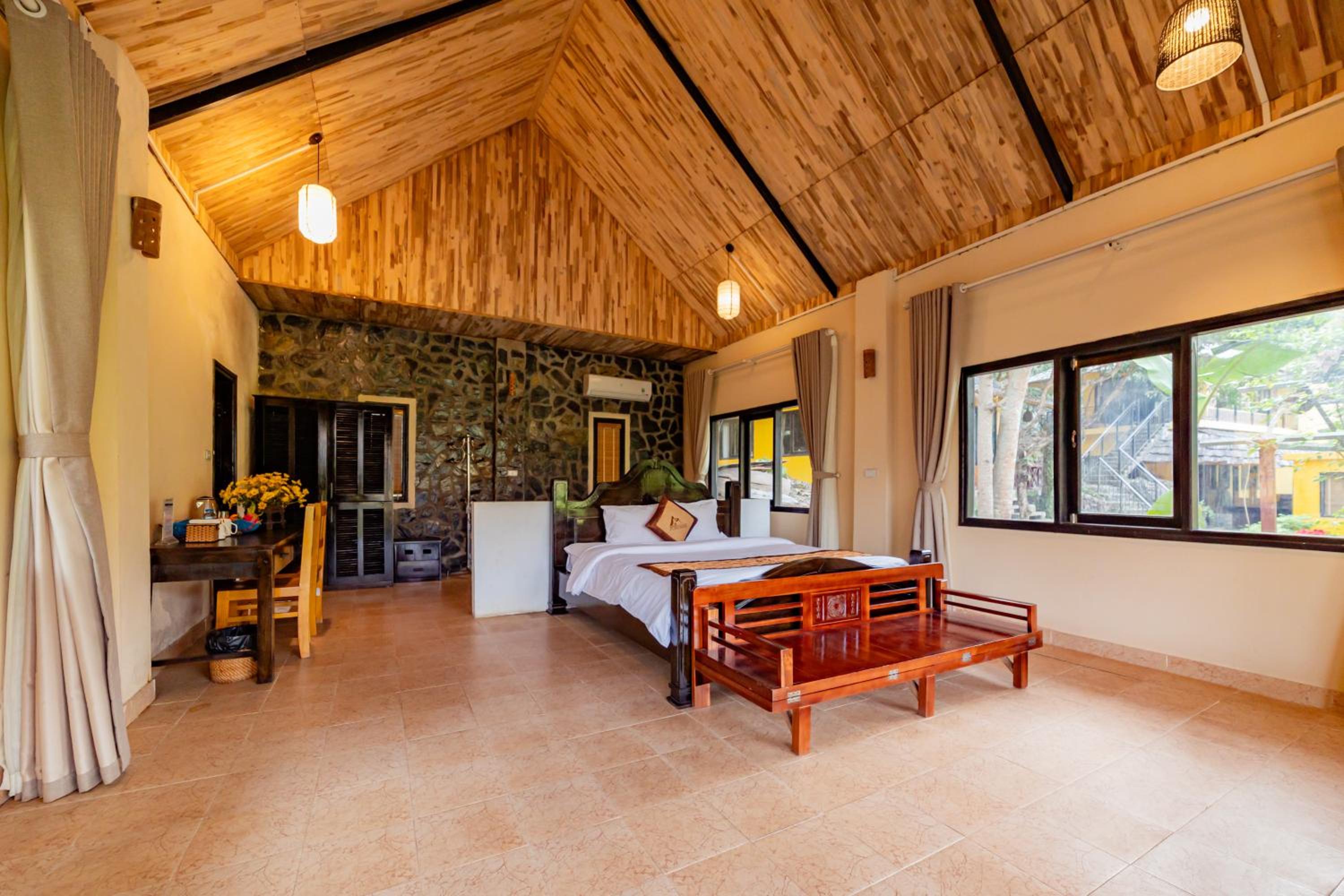 Mai Chau Moment Spa & Resort view 3
