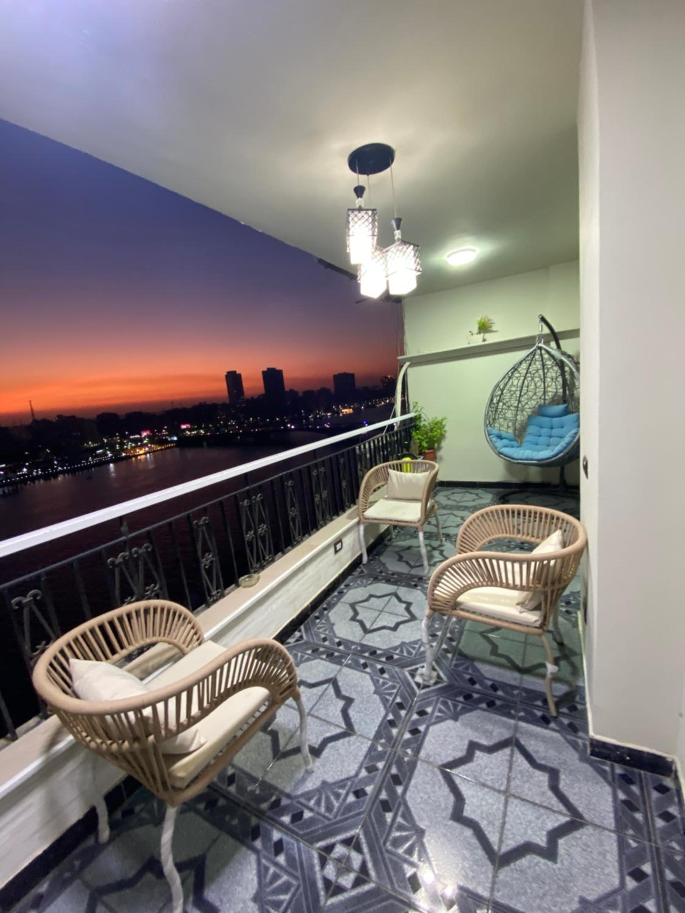 Apartment on the Nile