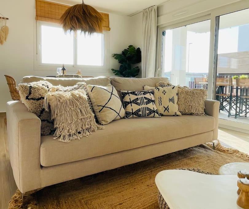 Casa Paloma Blanca
