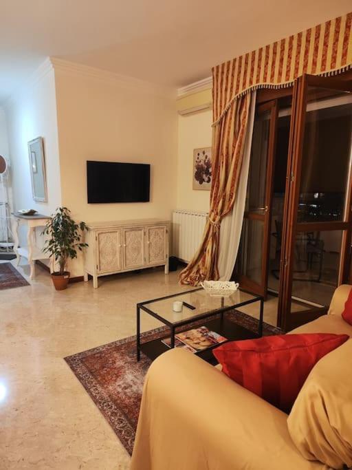 Appartamento Ostia Lido view 4