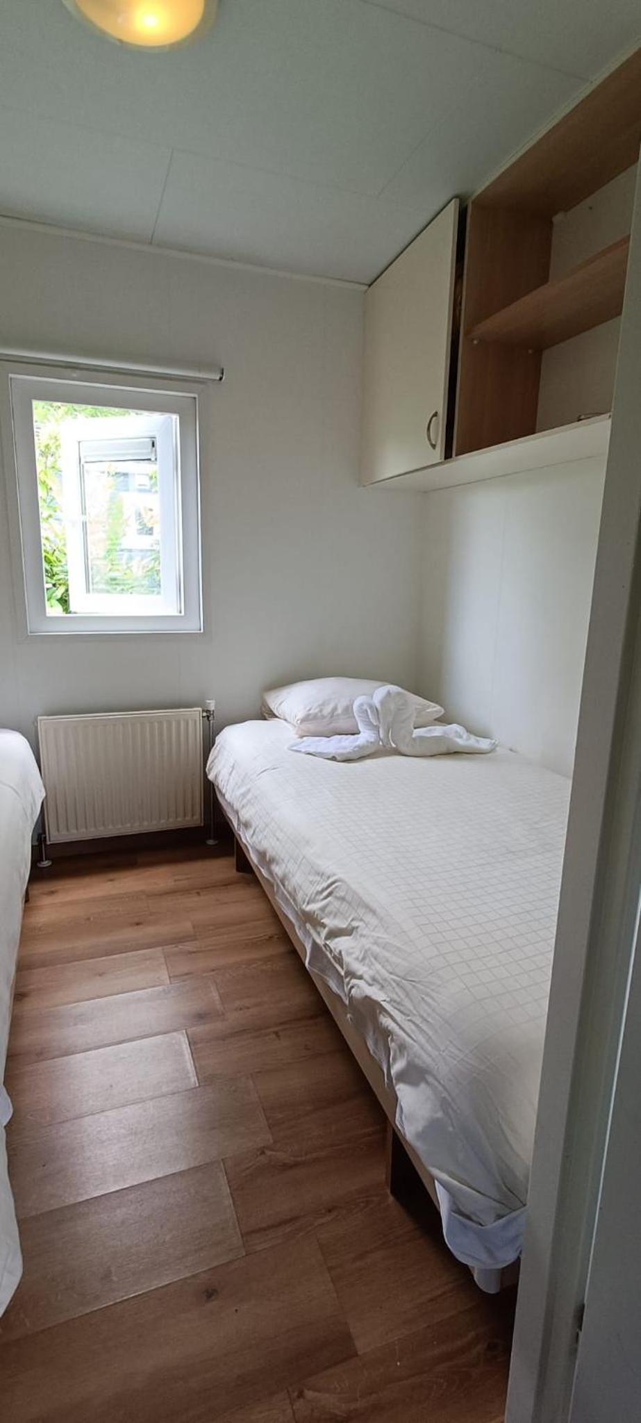 Chalet with 2 bedrooms for 4 people for rent in Hoorn Netherlands