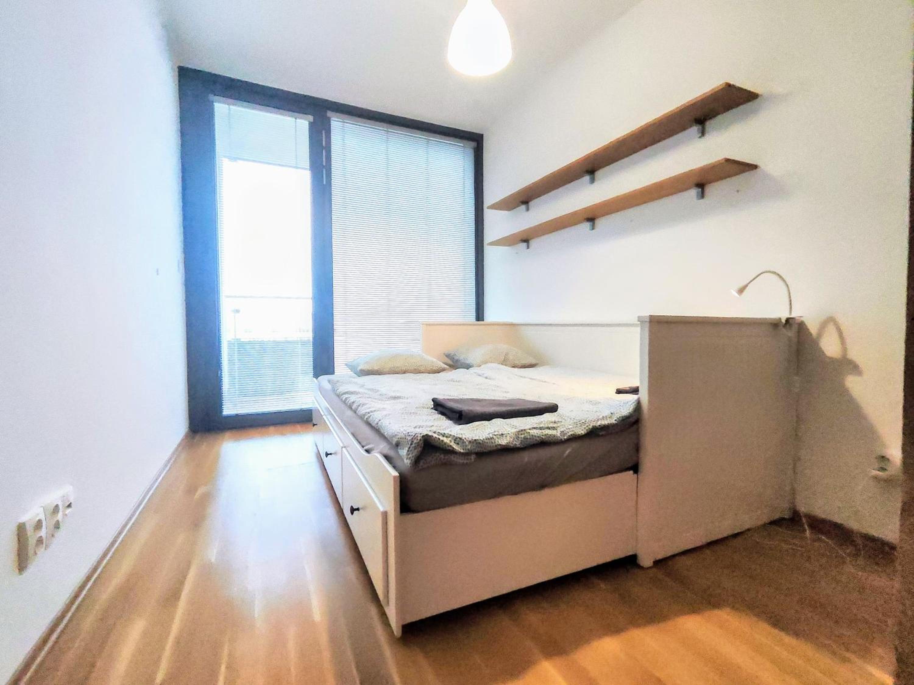 Mills - free parking - balcony with city view - close to Nivy mall view 3