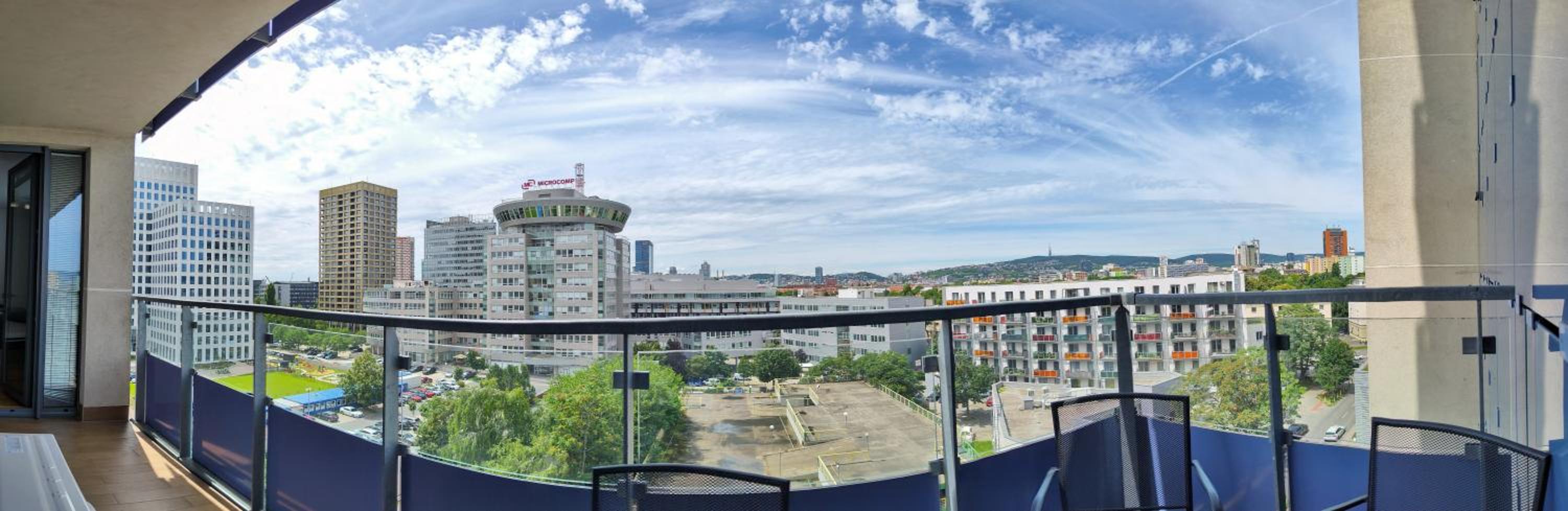 Mills - free parking - balcony with city view - close to Nivy mall view 4