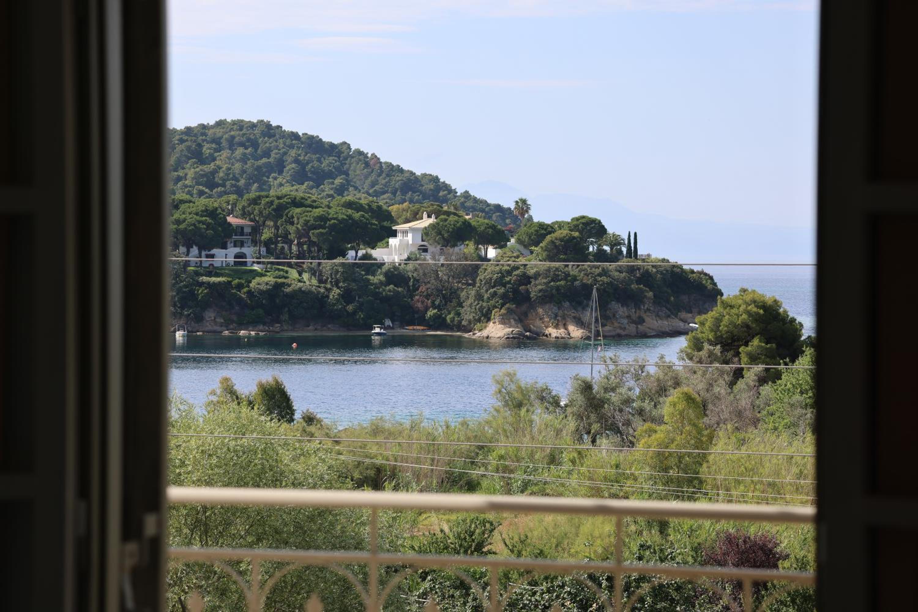 Studios Villa Eleni view 4