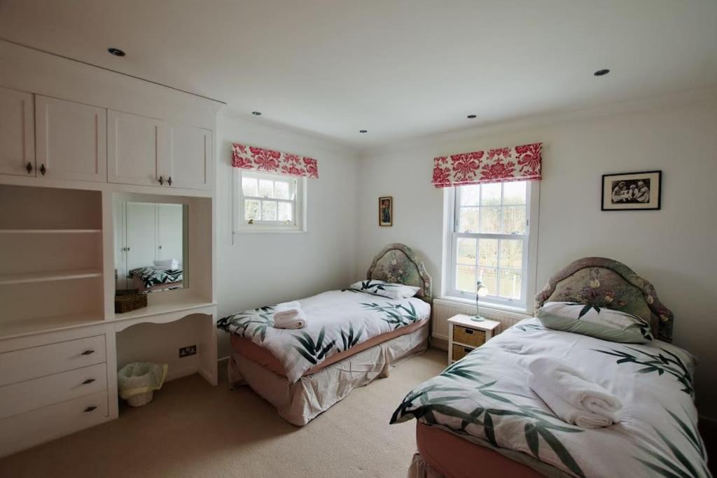 Exquisite location close to the sea! view 5