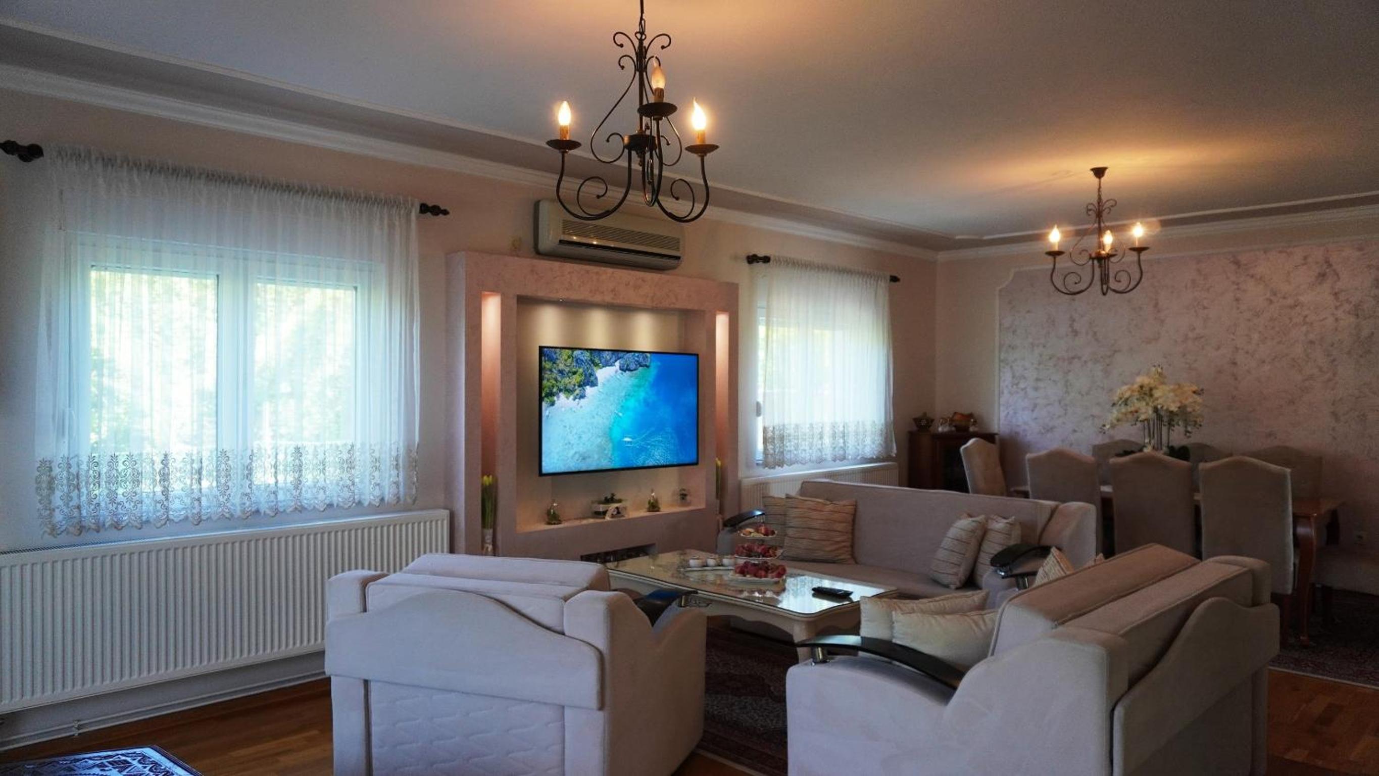 Villa Elevate