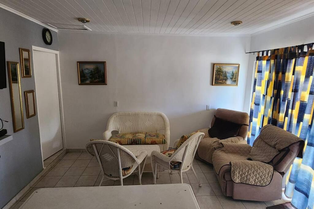 Veeris Apartments