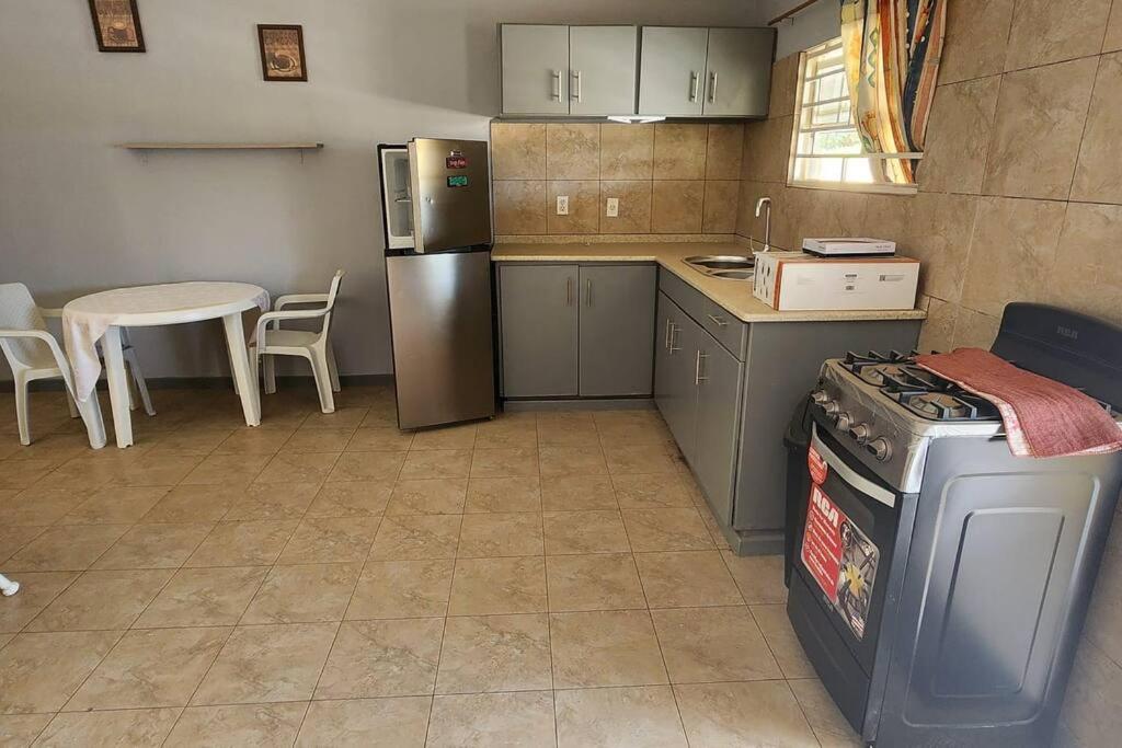 Veeris Apartments