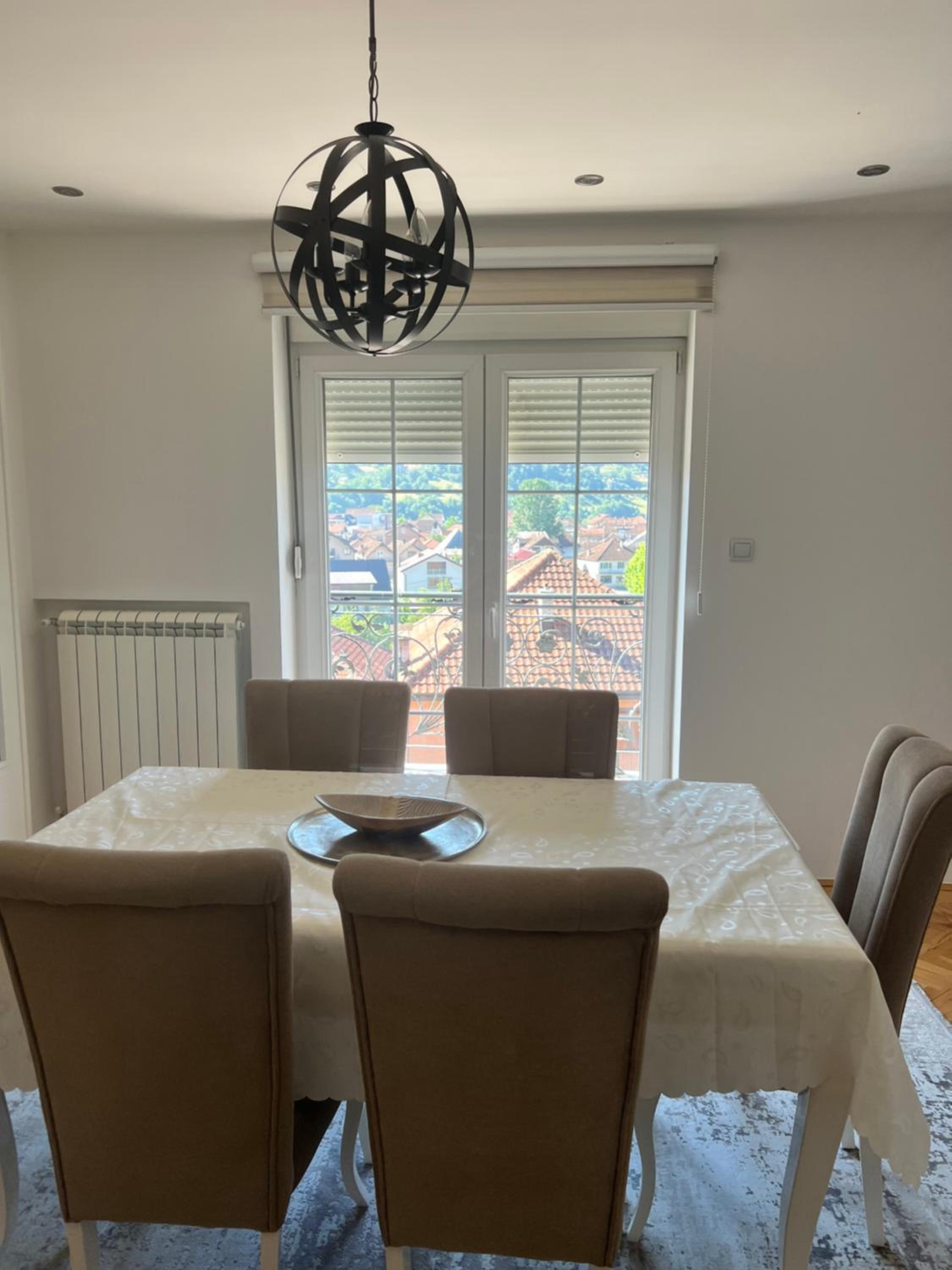 Luxury 2 Apartment view 3