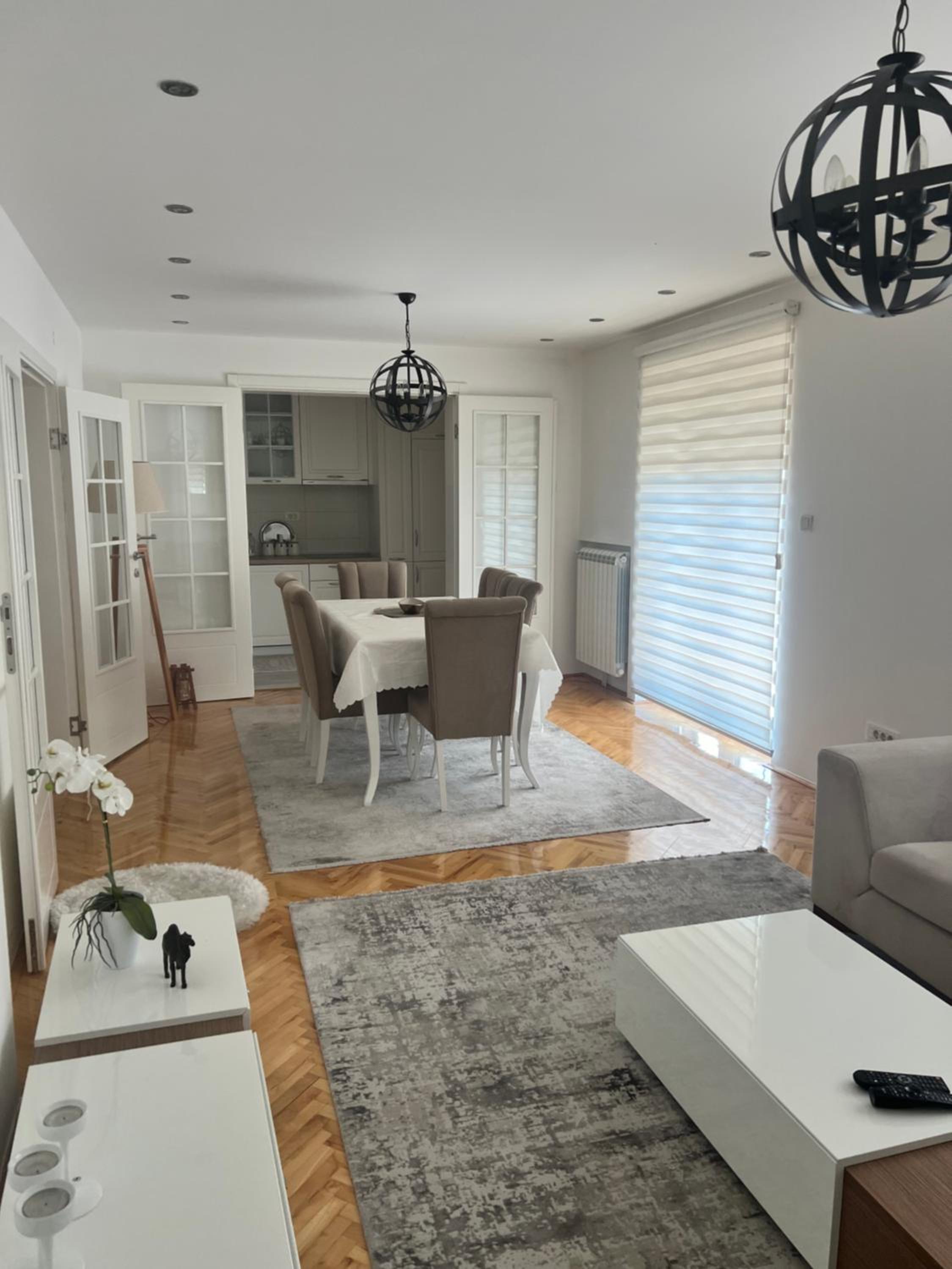 Luxury 2 Apartment view 2