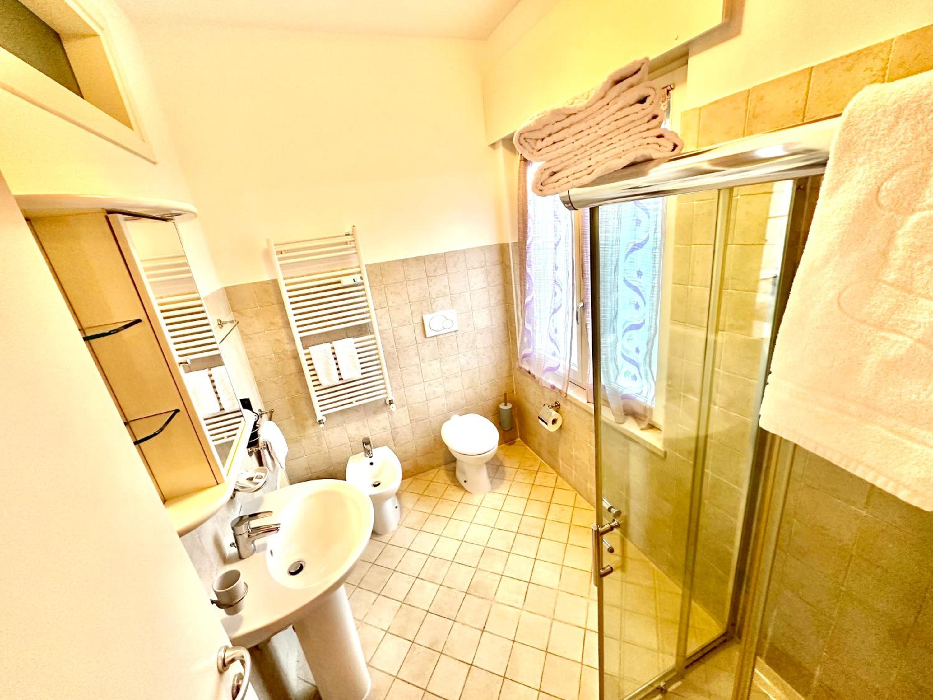 Ai Giardini Rooms -vicino Ospedale Borgo Trento e centro storico