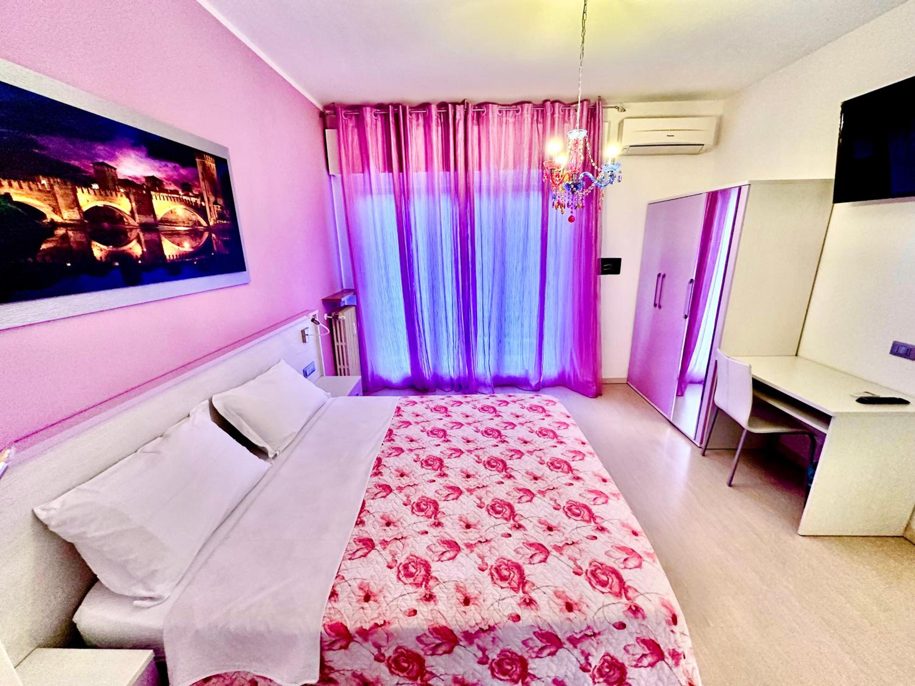 Ai Giardini Rooms -vicino Ospedale Borgo Trento e centro storico