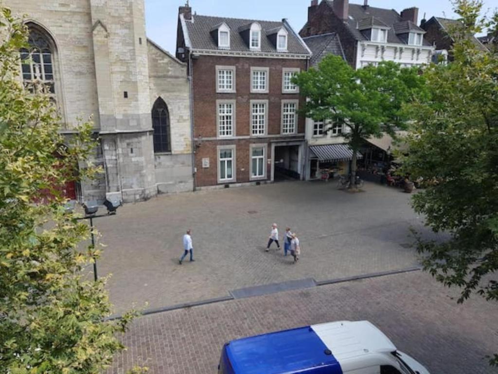 Photo 38