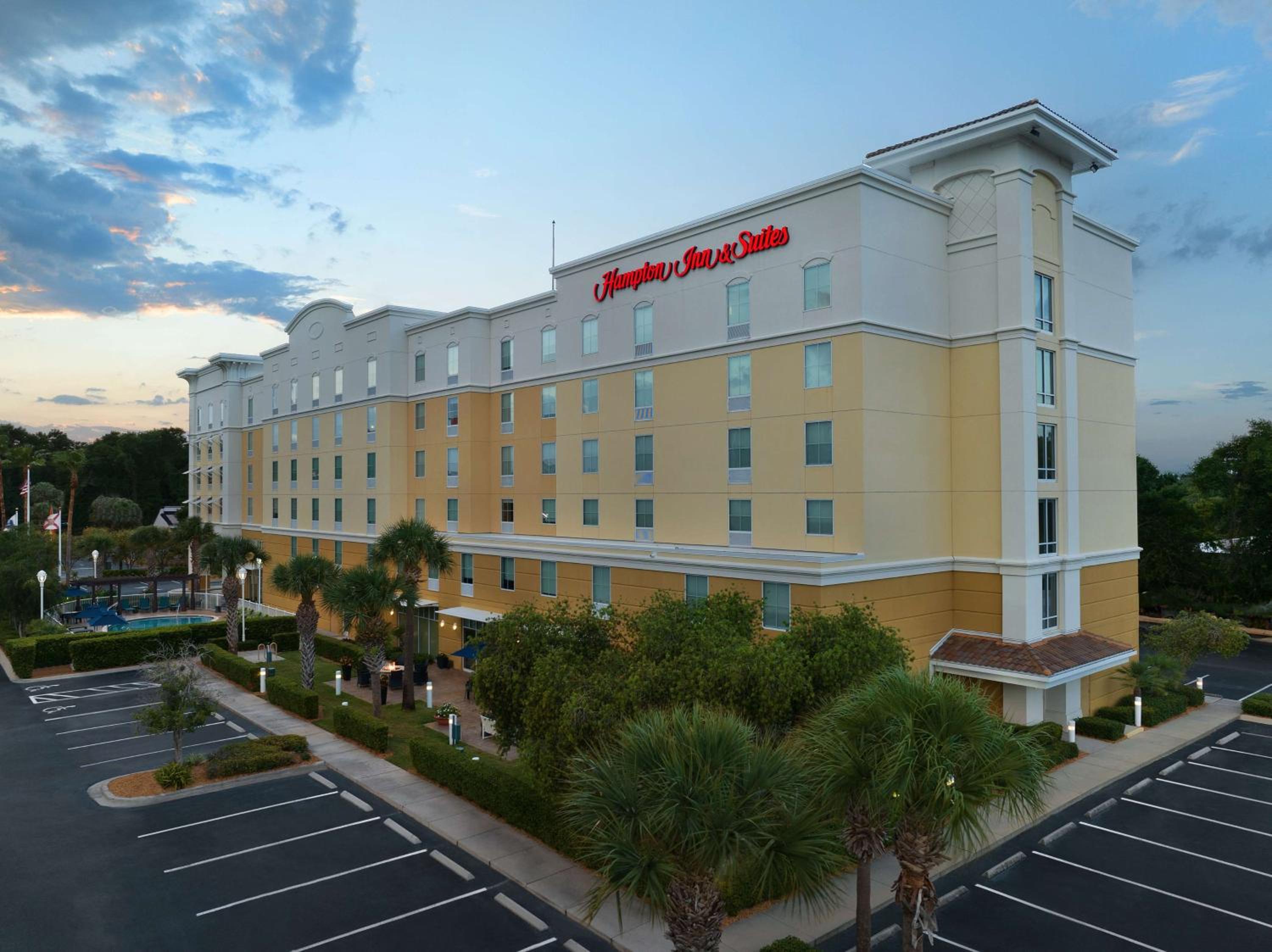Altamonte Springs Vacations - Hampton Inn  Suites Orlando North Altamonte Springs - Property Image 1