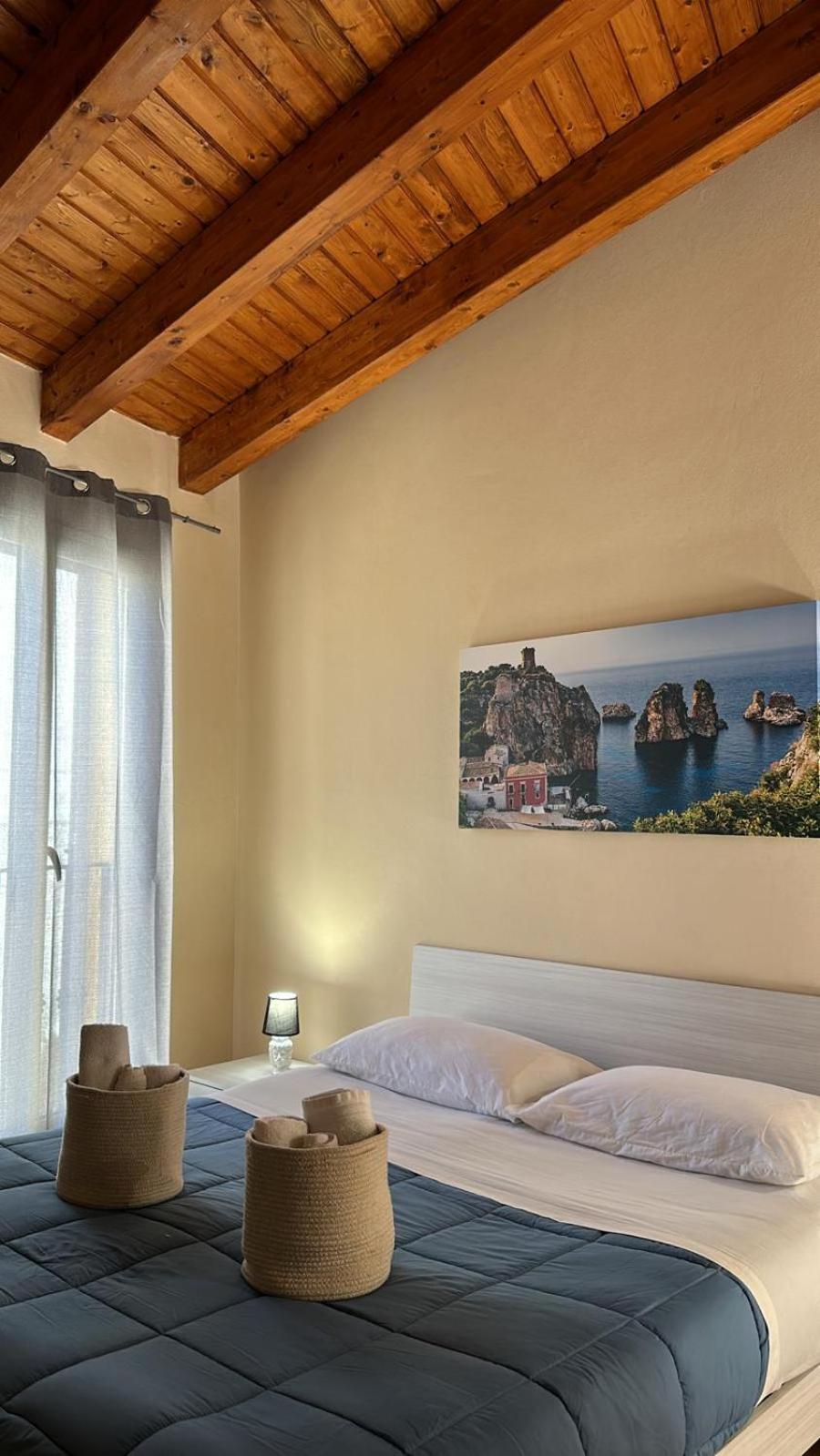 Domus Mea Apartments