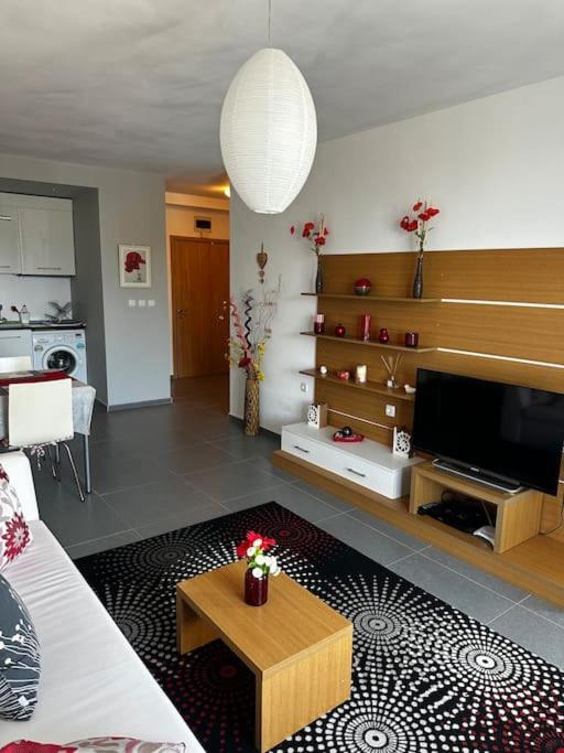 Apartment in Paradise View complex