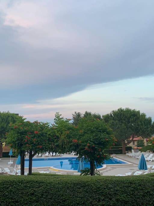 Apartment in Paradise View complex