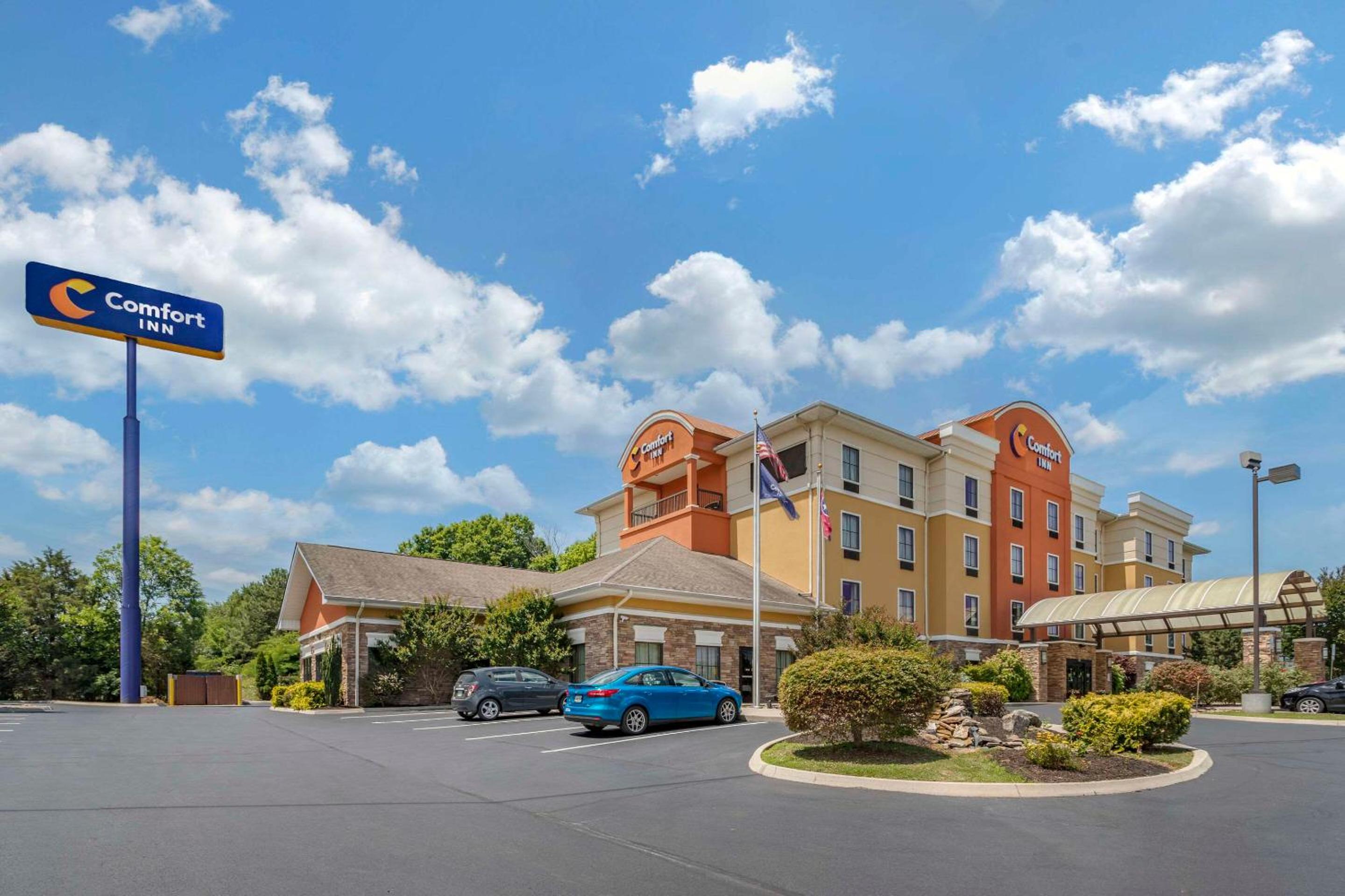 Comfort Inn Athens I - 75 view 2