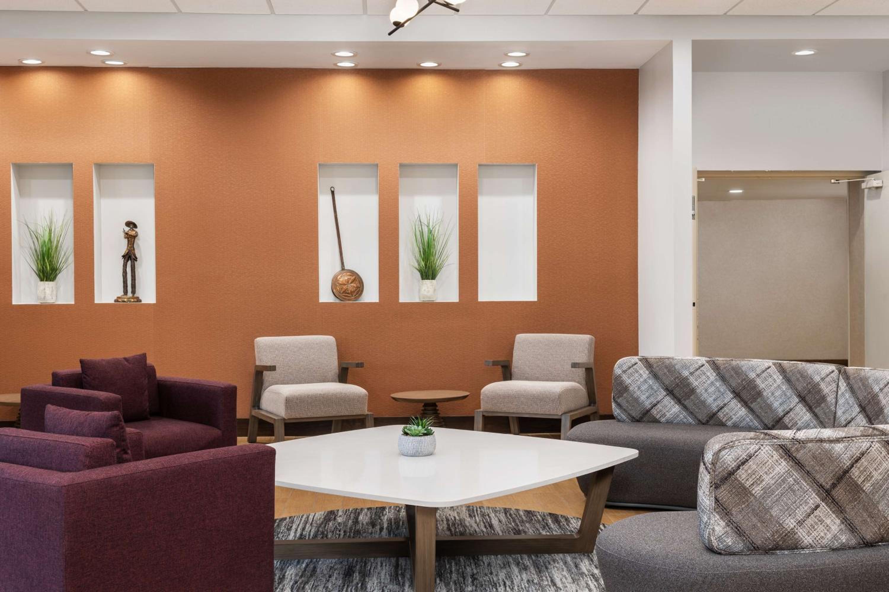 Doubletree By Hilton Greensboro Airport
