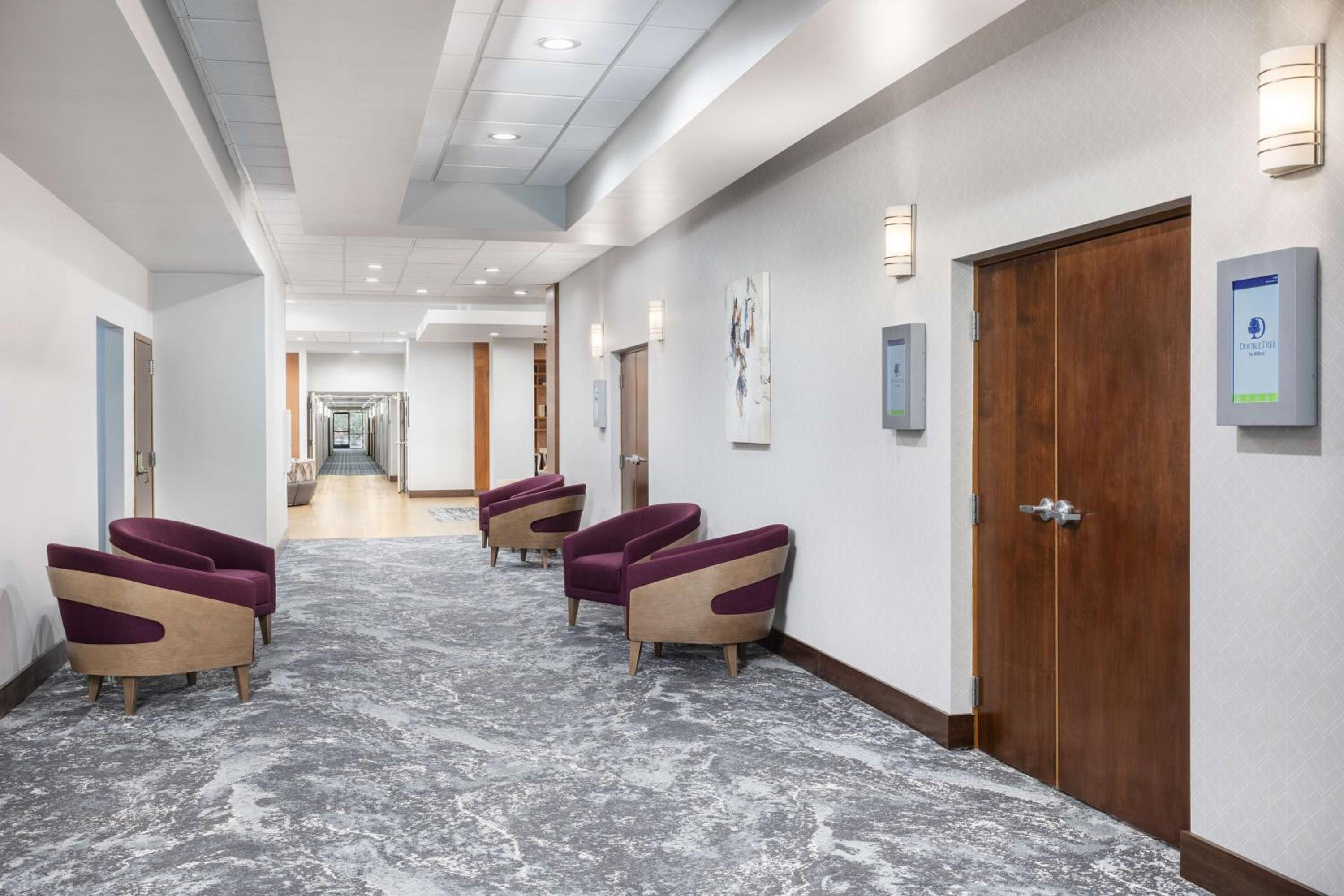 Doubletree By Hilton Greensboro Airport