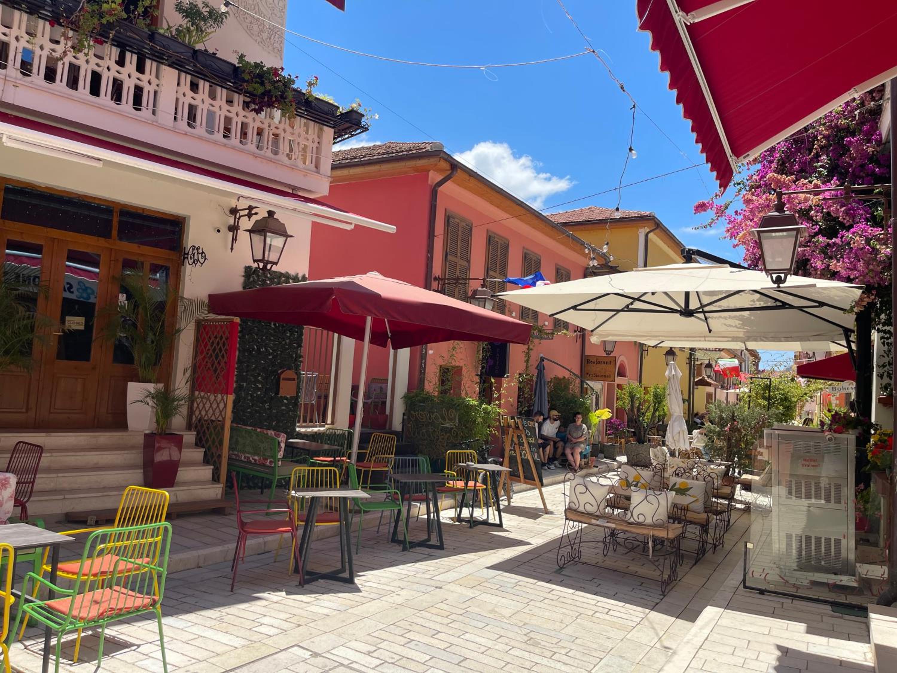 The cosy inn vlora
