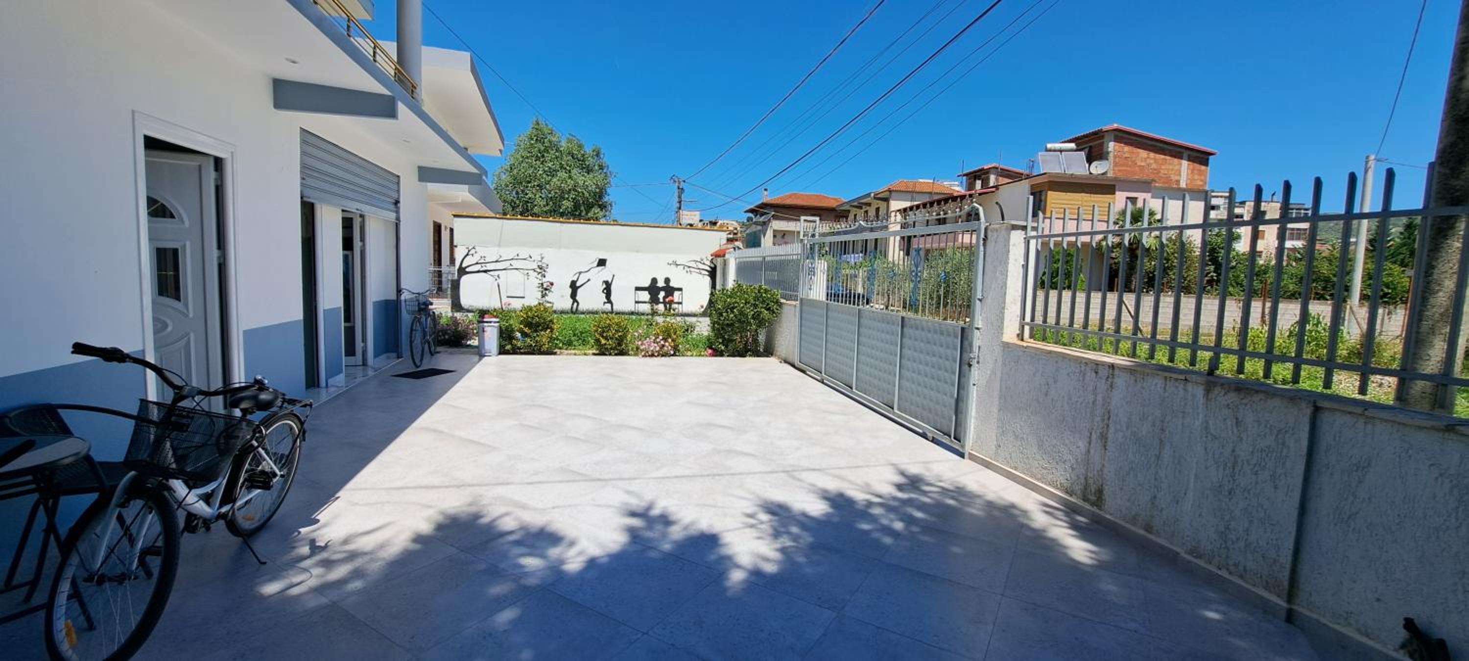 Villa LIKAJ