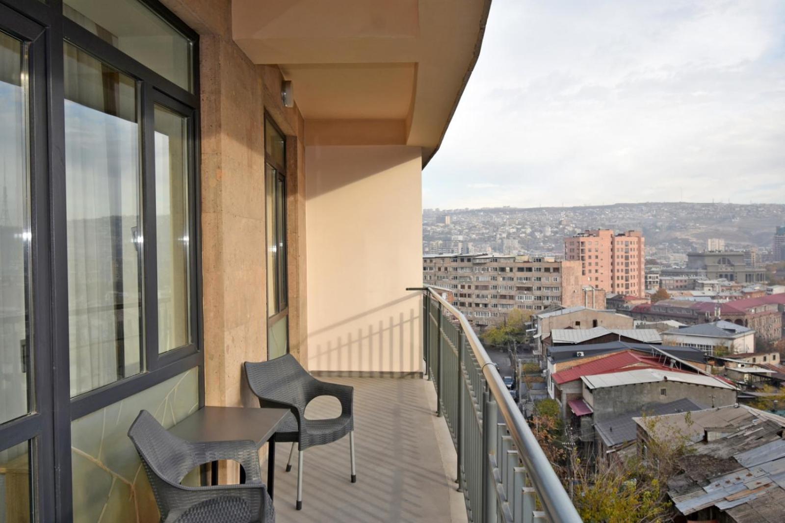 Demirchyan street, 1 bedroom Stylish apartment with Open Balcony DE140