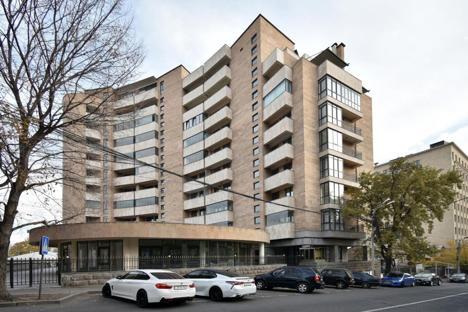 Demirchyan street, 1 bedroom Stylish apartment with Open Balcony DE140