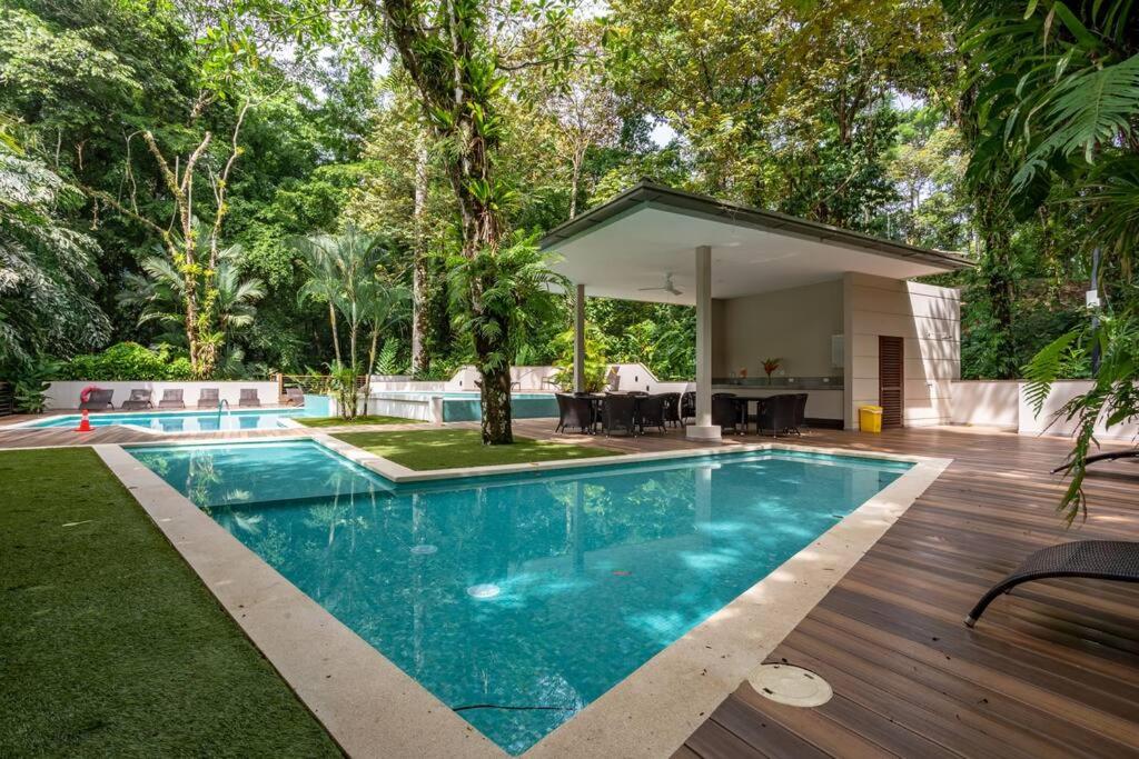 Beachfront Jungle Luxury! 3BD Penthouse Uvita