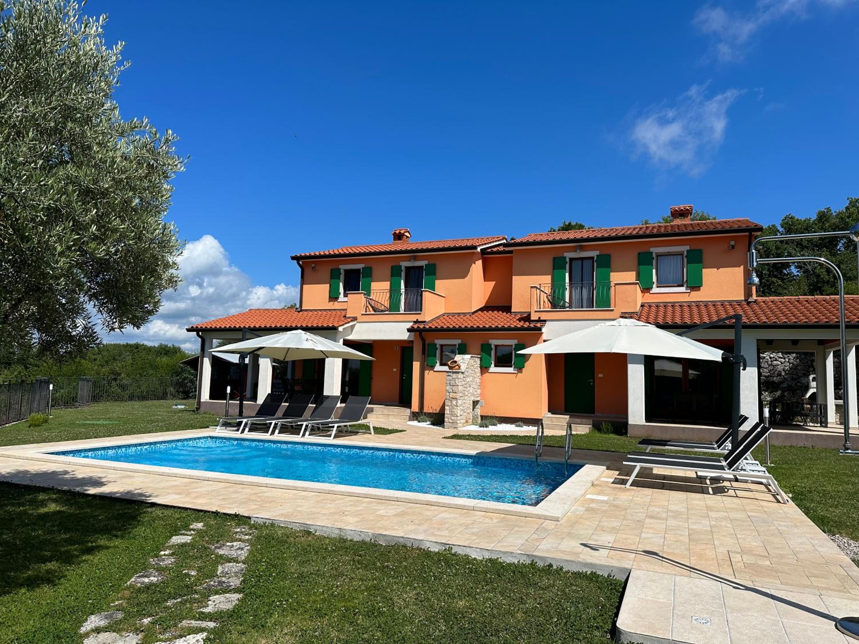Villa Vicani view 2