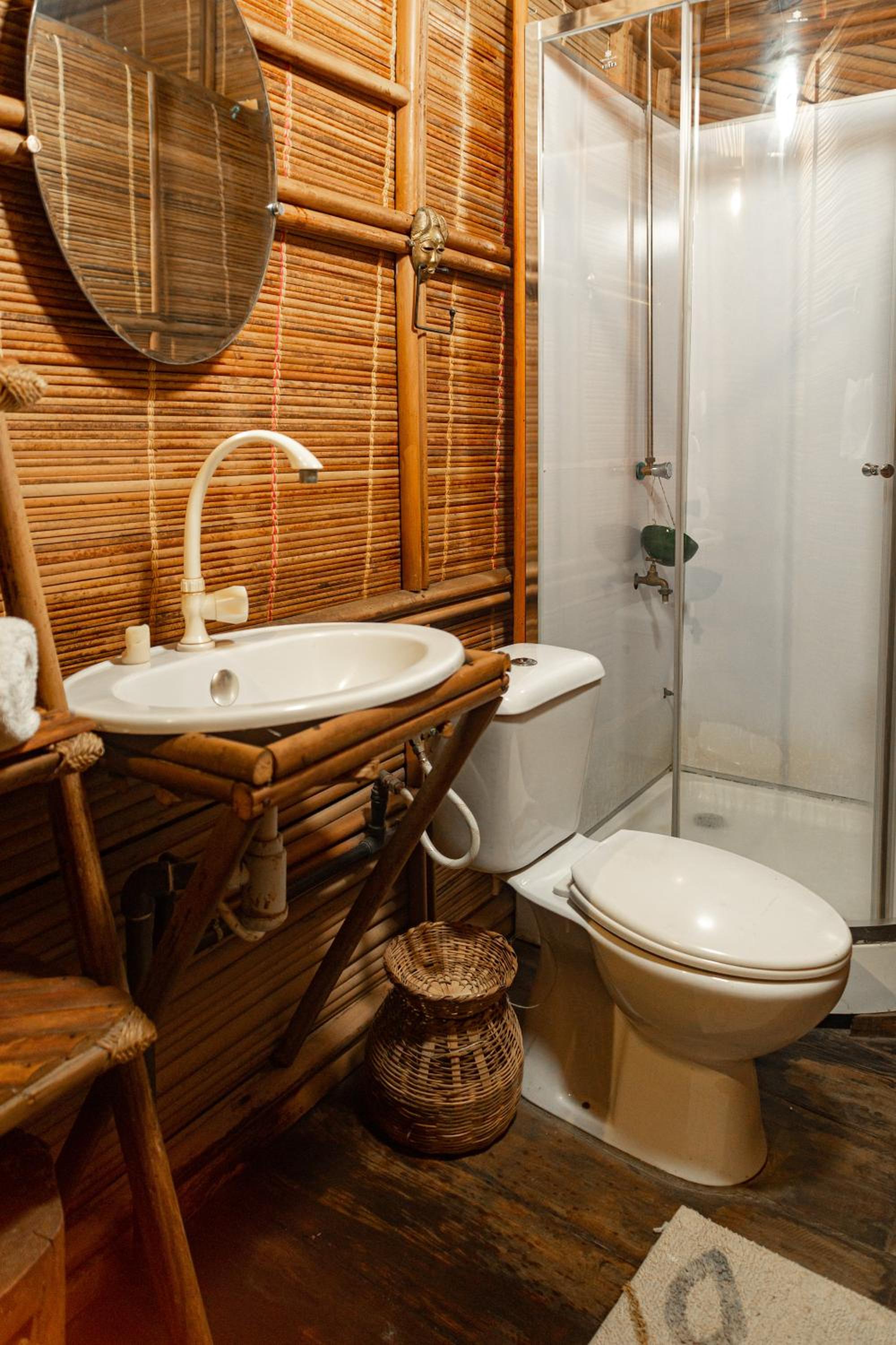 Alafia Lodge