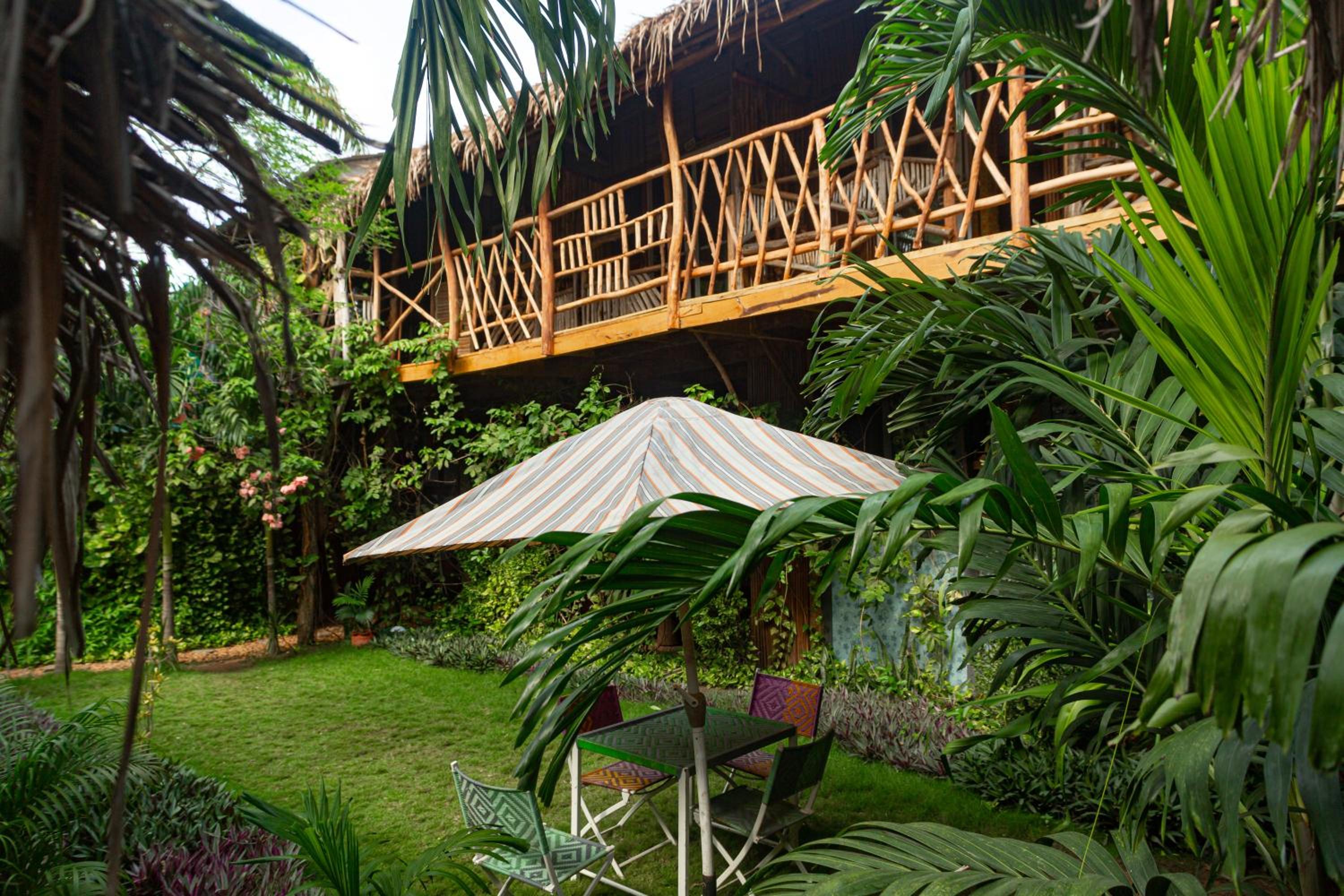Alafia Lodge