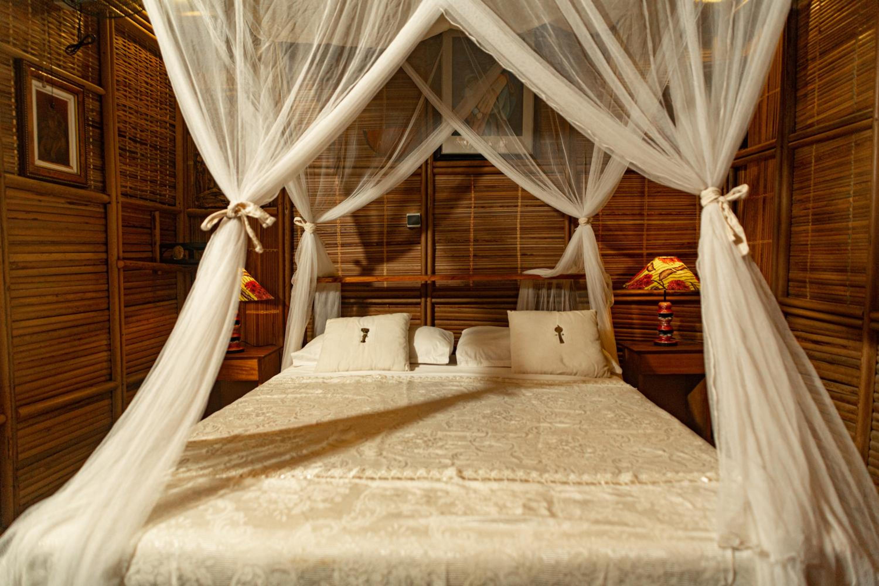 Alafia Lodge