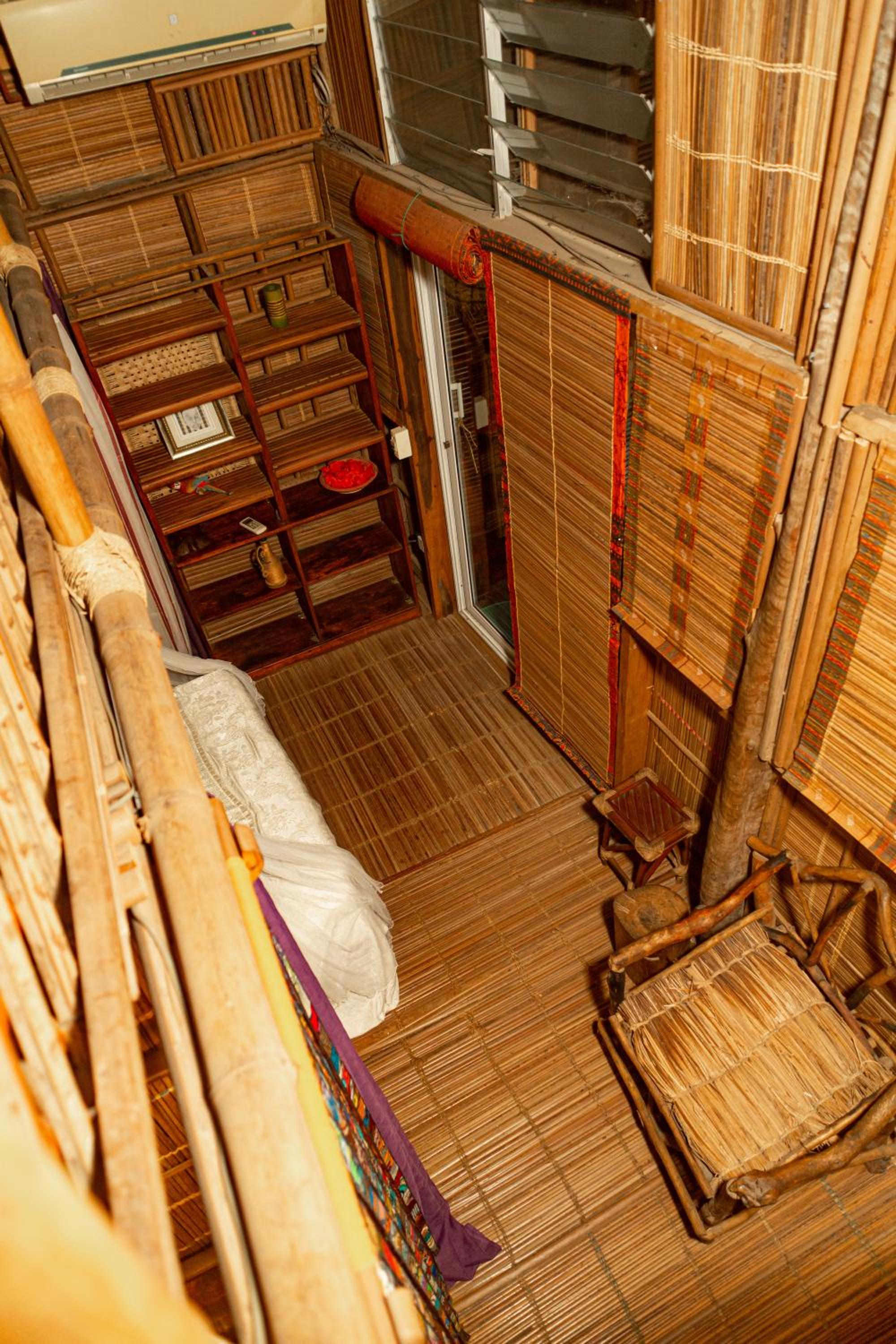 Alafia Lodge