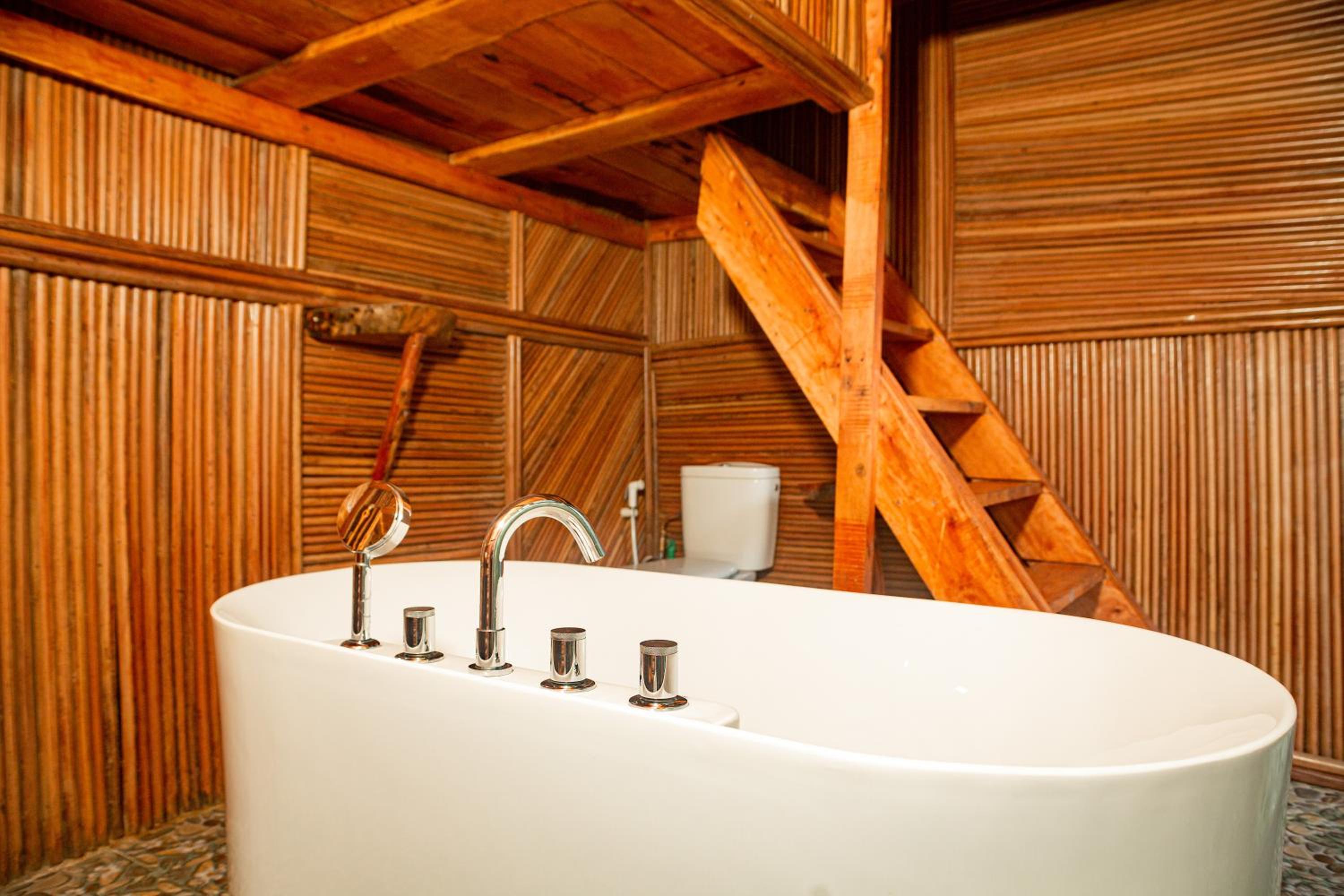 Alafia Lodge